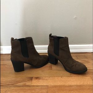 Brown boots